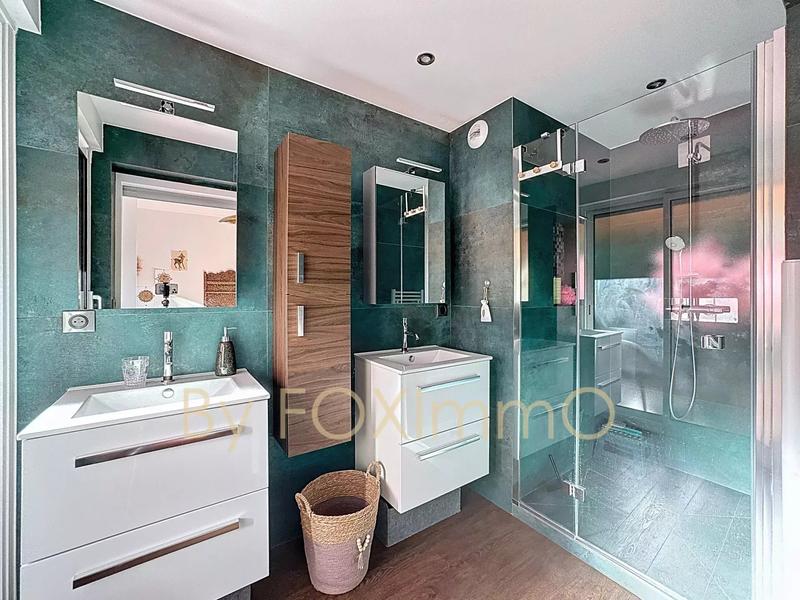 Appartement - 97 m² - 4 pièces