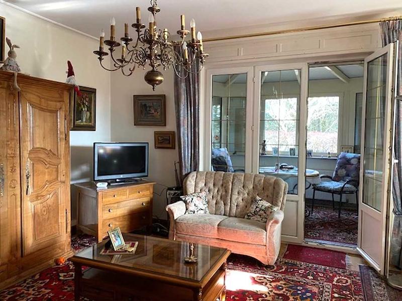 Maison - 218 m² - 9 pièces