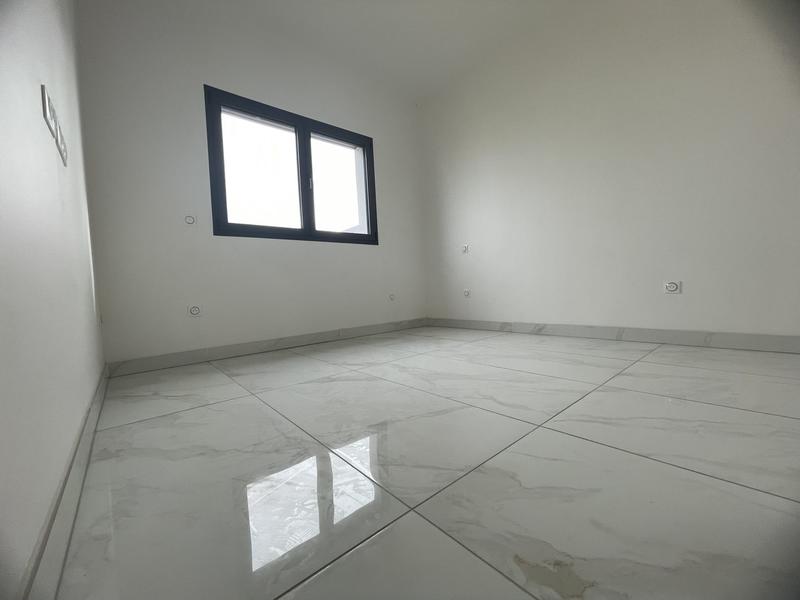 Maison - 115 m² - 4 pièces