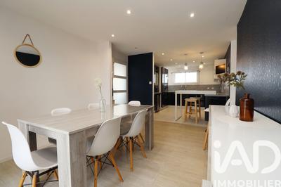 Appartement - 90 m² - 4 pièces