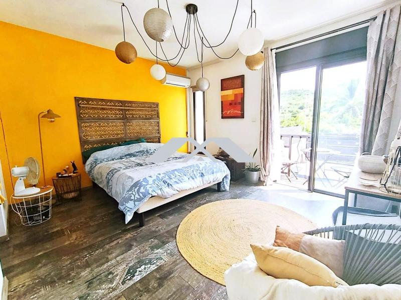 Villa - 131 m² - 4 pièces