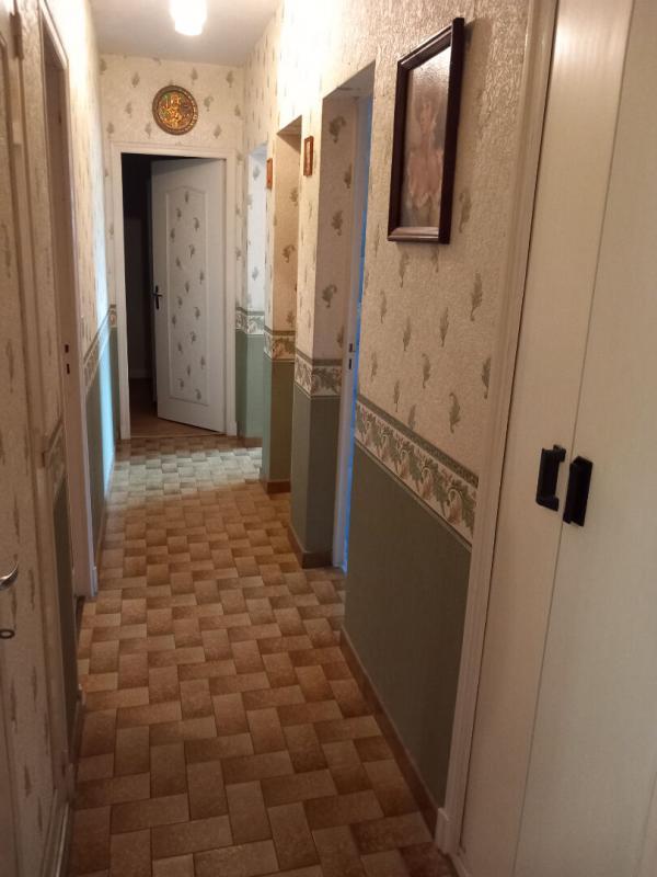 Maison - 94 m² - 5 pièces