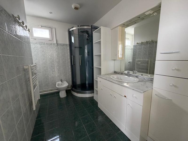 Appartement - 78 m² - 3 pièces