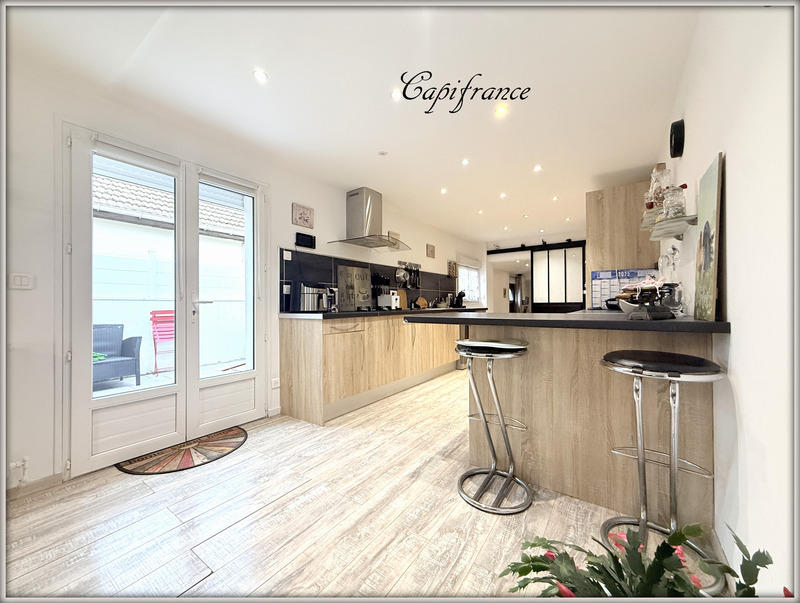 Maison - 80 m² - 3 pièces