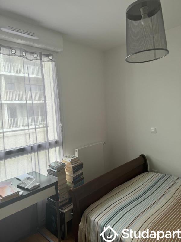 Chambre - 10 m² - 1 pièce