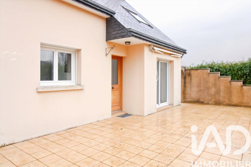 Maison - 93 m² - 5 pièces