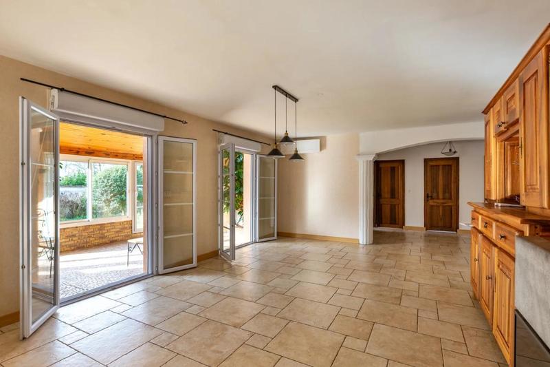 Maison - 145 m² - 5 pièces