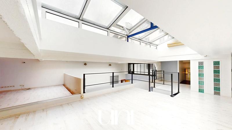Duplex - 203 m² - 6 pièces