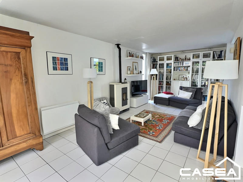 Maison - 117 m² - 6 pièces