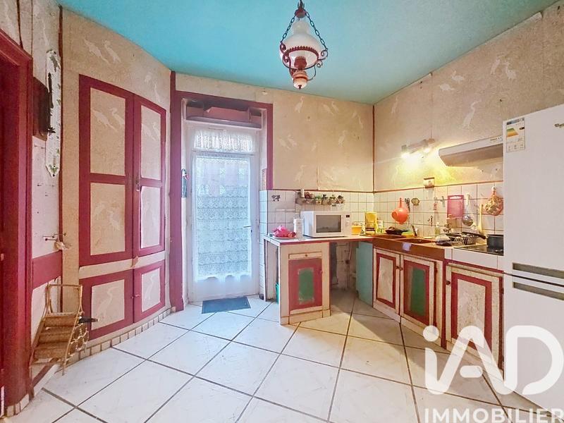 Maison - 203 m² - 10 pièces