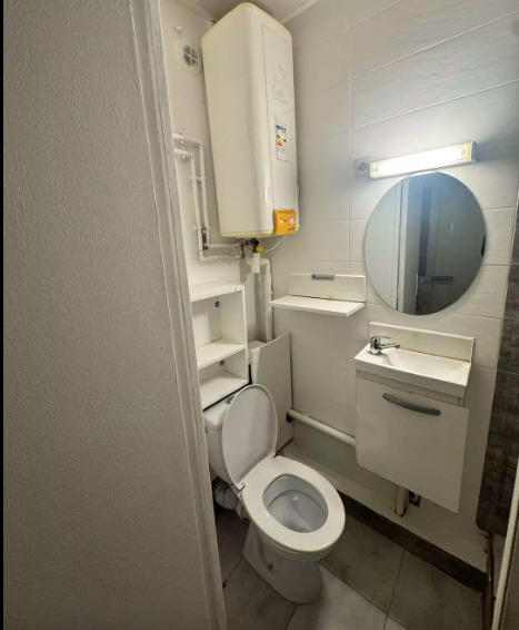 Studio - 14 m² - 1 pièce