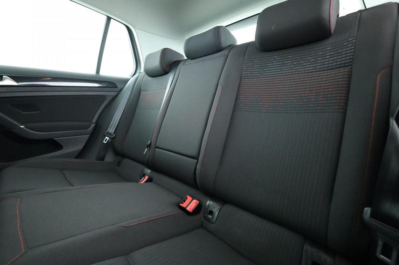 Volkswagen Golf VII 1.5 Tsi Evo BlueMotion Tech Sound Dsg7 5p 130 ch