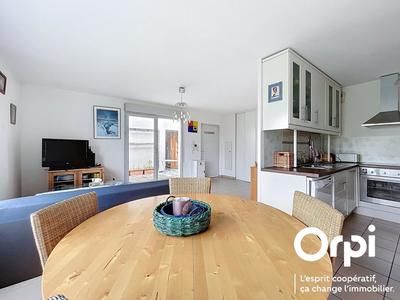 Appartement - 64 m² - 3 pièces