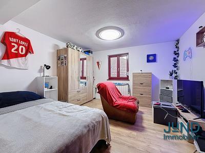 Duplex - 130 m² - 4 pièces