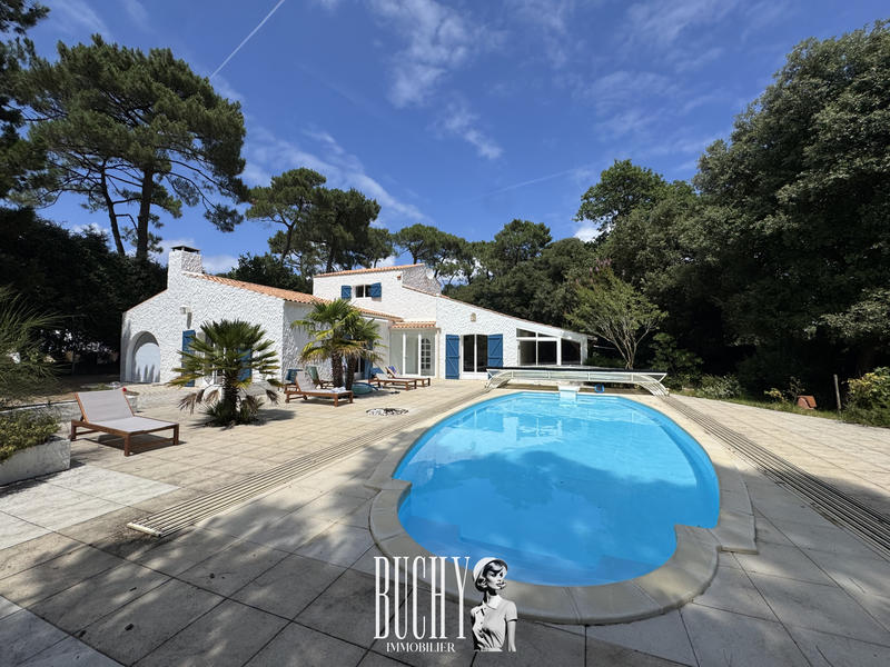 Maison - 188 m² - 7 pièces