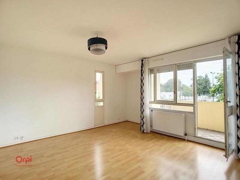 Appartement - 81 m² - 3 pièces