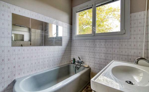 Maison - 148 m² - 6 pièces