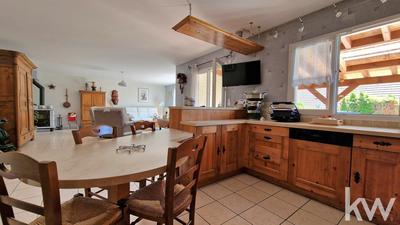 Maison - 189 m² - 8 pièces