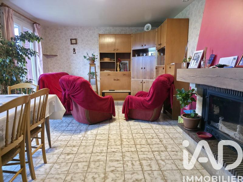 Maison - 95 m² - 4 pièces
