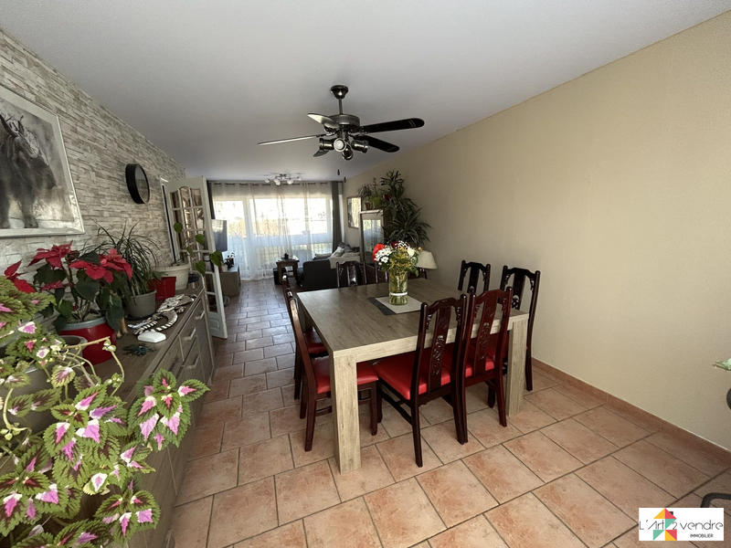 Appartement - 93 m² - 5 pièces