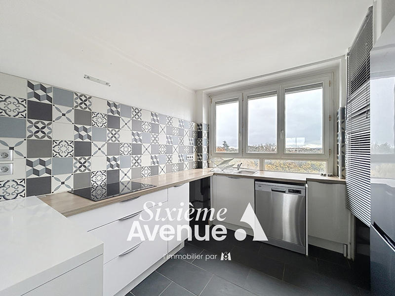 Appartement - 65 m² - 3 pièces