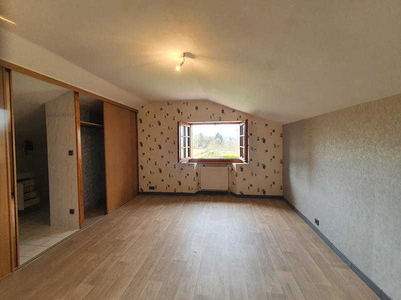 Maison - 165 m² - 6 pièces