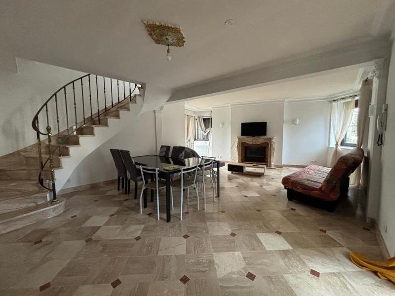 Duplex - 74 m² - 3 pièces