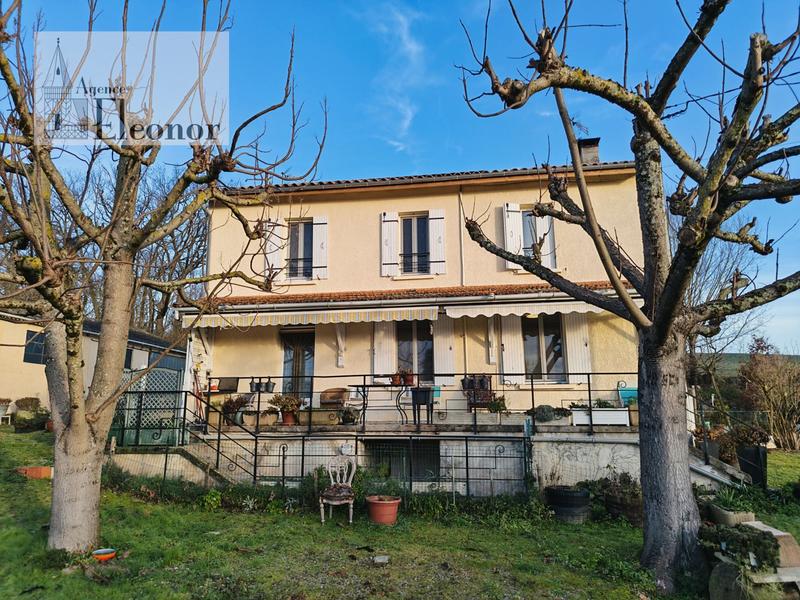 Maison - 188 m² - 7 pièces