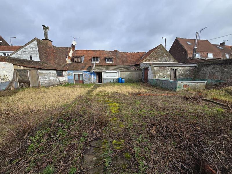 Maison - 350 m² - 5 pièces