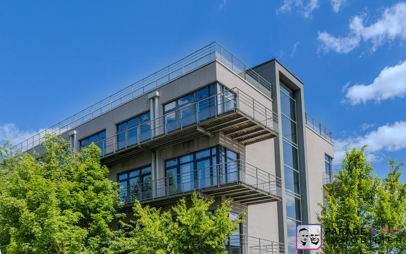 Bureau - 476 m² - 17 pièces