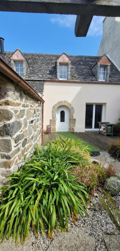 Propriété - 140 m² - 7 pièces