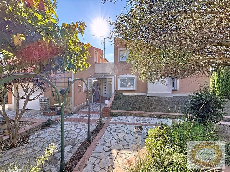 Villa - 183 m² - 7 pièces