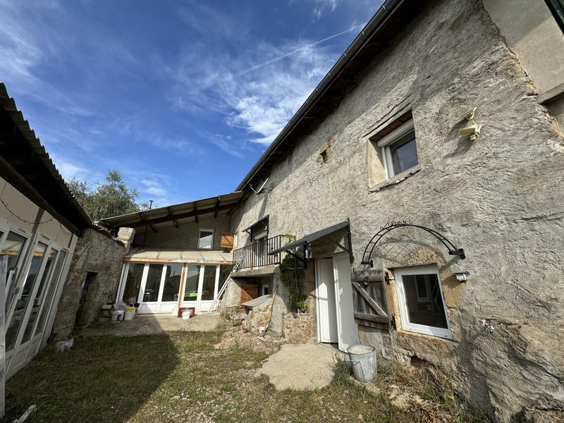 Maison - 161 m² - 7 pièces