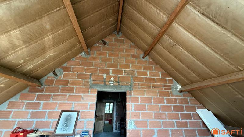 Maison - 110 m² - 6 pièces