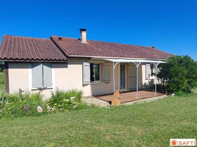 Maison - 98 m² - 5 pièces