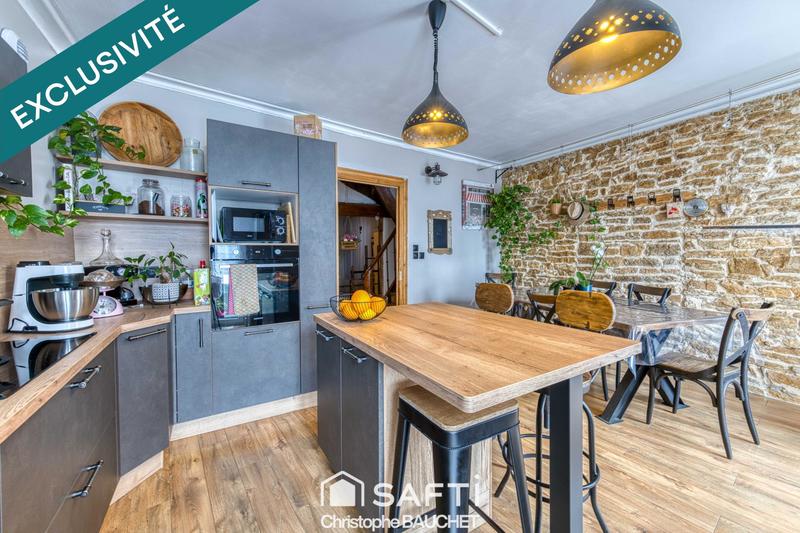 Maison de village - 150 m² - 6 pièces