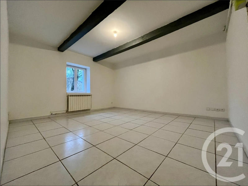 Appartement - 93 m² - 3 pièces