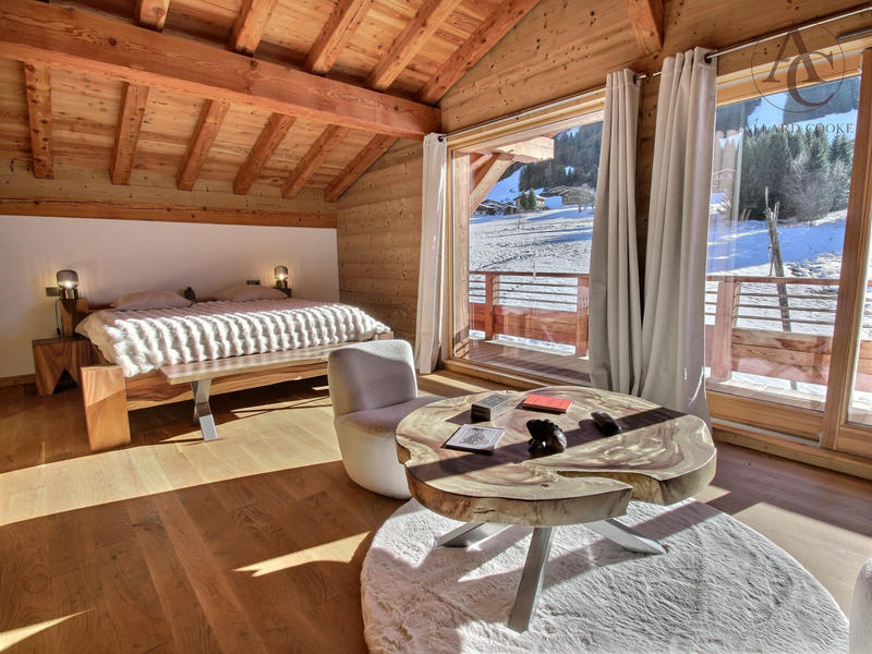 Châlet - 400 m² - 8 pièces