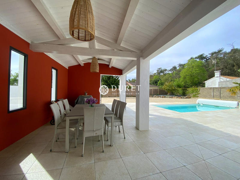 Maison contemporaine - 138 m² - 5 pièces