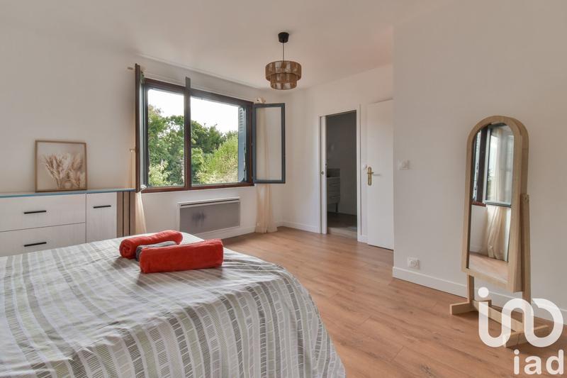 Maison - 175 m² - 7 pièces