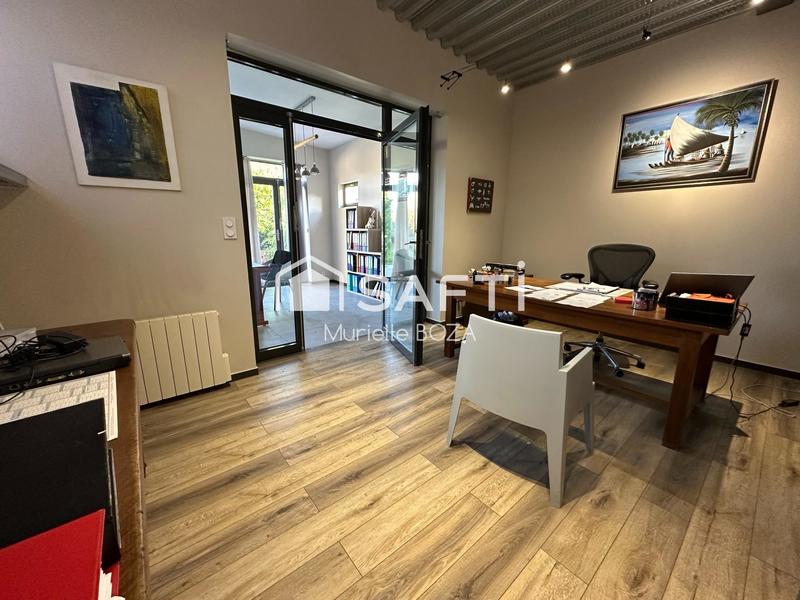 Bureau - 105 m² - 4 pièces