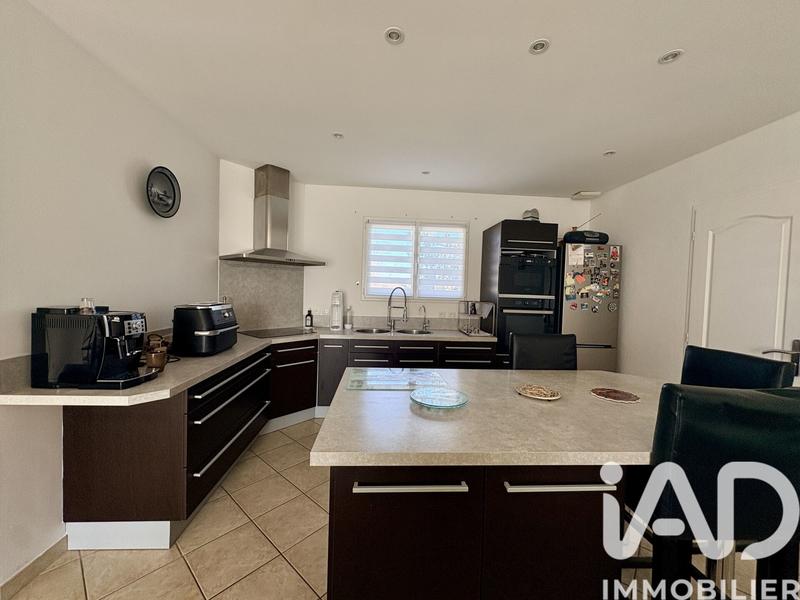 Maison - 92 m² - 4 pièces