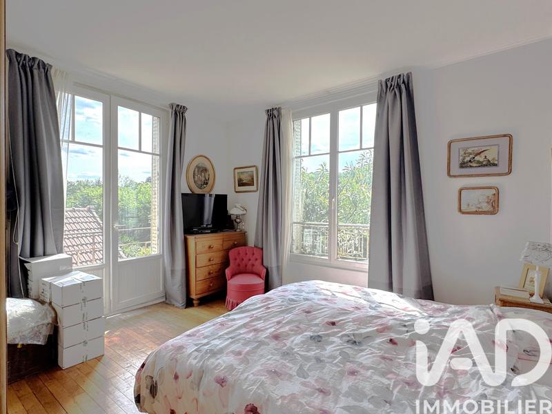 Appartement - 150 m² - 6 pièces