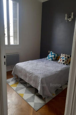 Appartement - 79 m² - 3 pièces