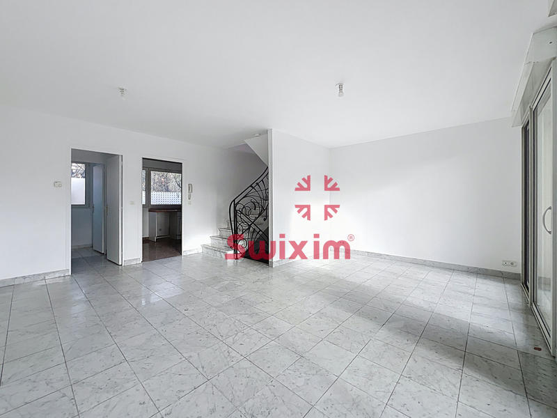 Maison - 102 m² - 4 pièces