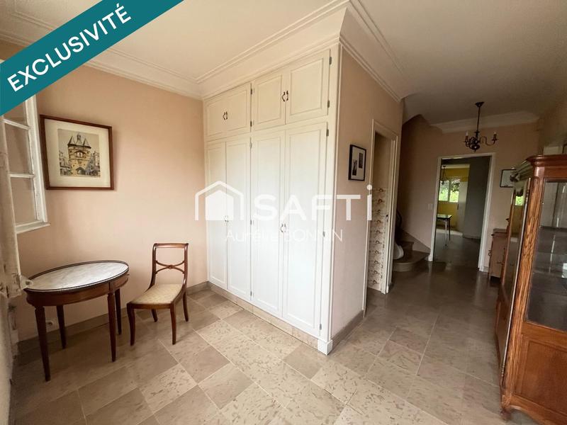 Maison - 174 m² - 7 pièces