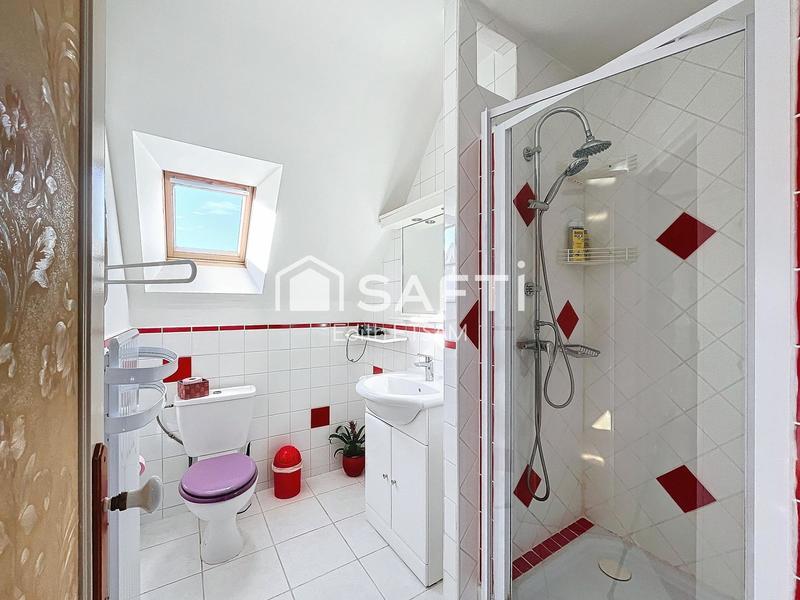 Maison - 295 m² - 7 pièces