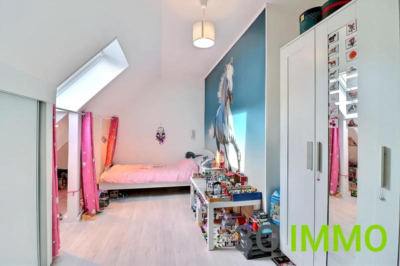 Maison traditionnelle - 106 m² - 5 pièces