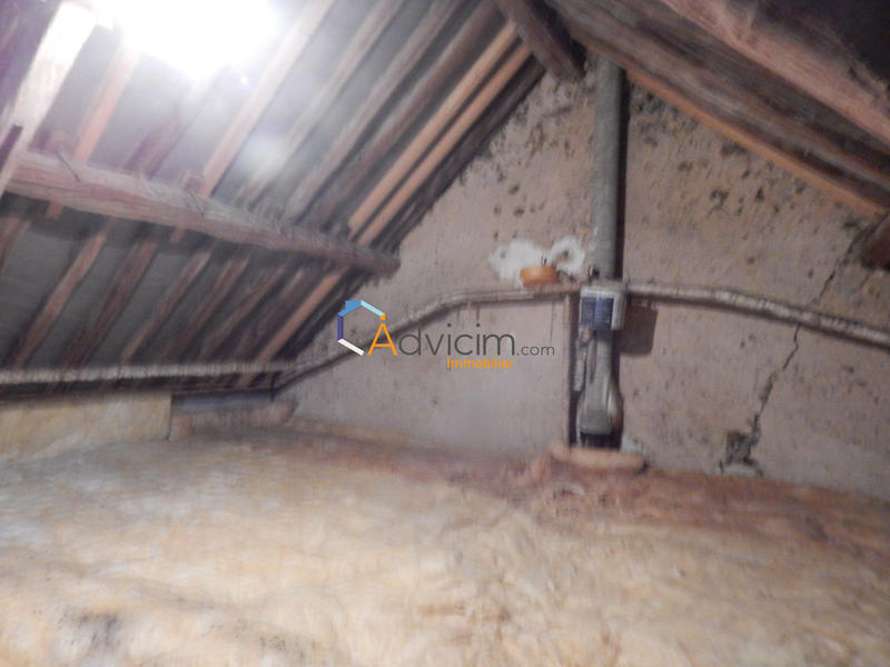 Maison - 105 m² - 4 pièces