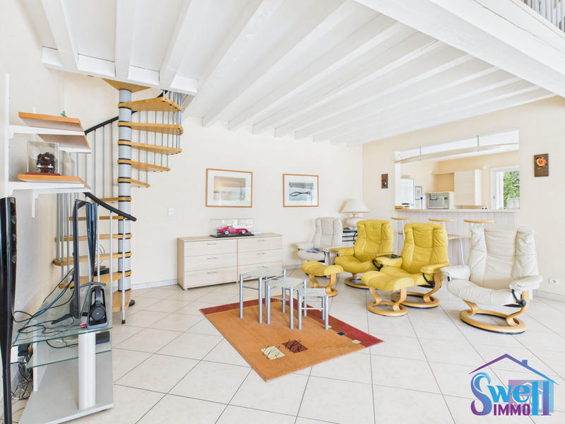 Maison contemporaine - 218 m² - 6 pièces